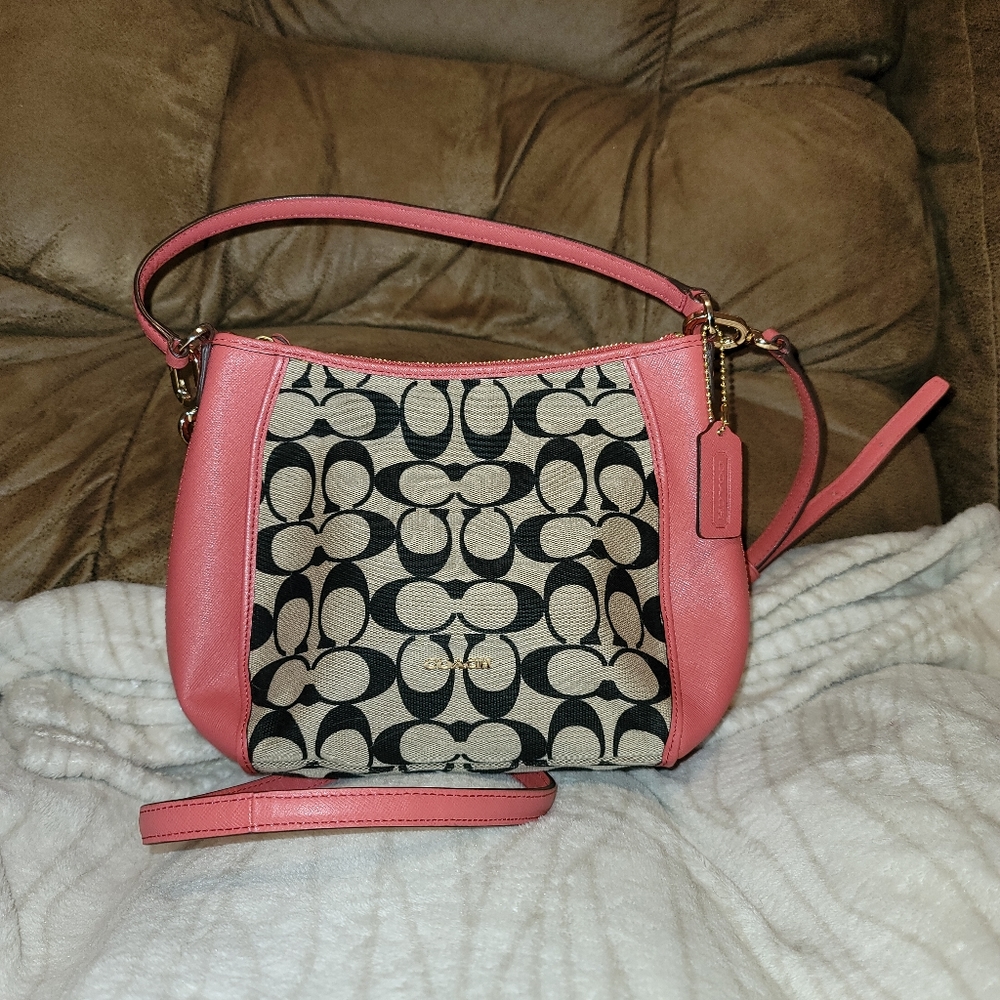 Coach crossbody/handbag purse